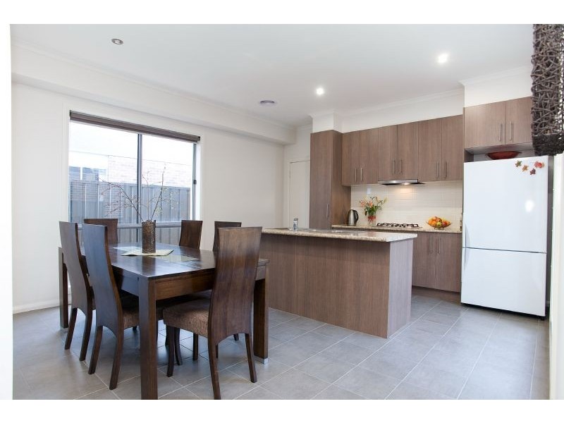 7 Perisher Drive, Craigieburn VIC 3064