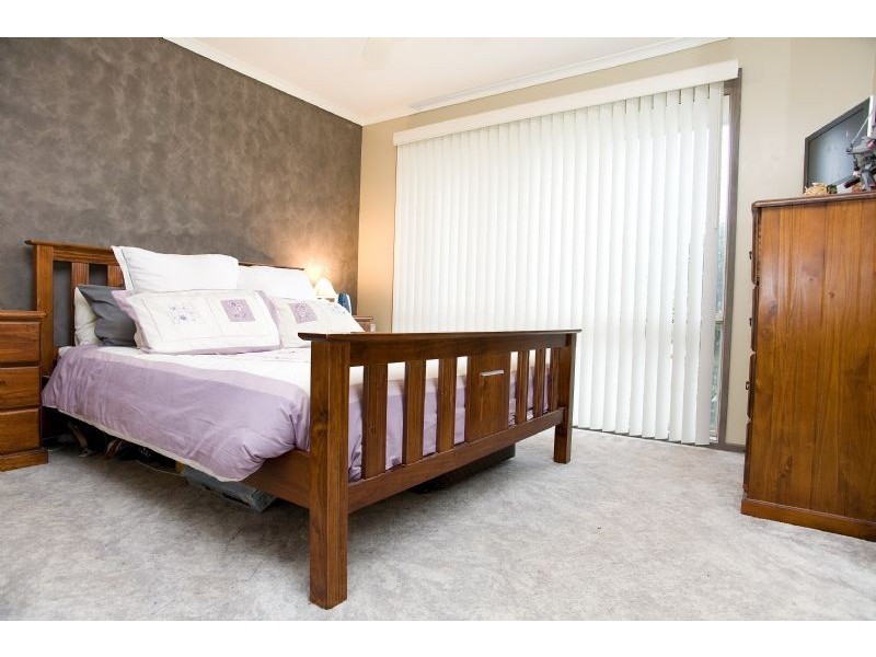4 Plymouth Court, Craigieburn VIC 3064