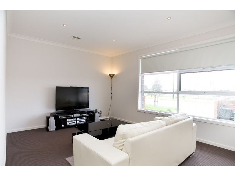 224 Windrock Avenue, Craigieburn VIC 3064