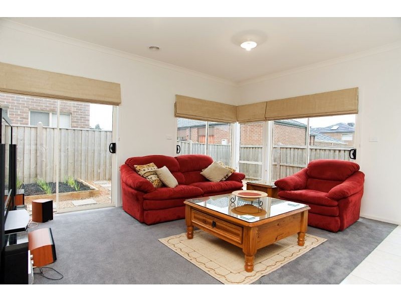 32 Claremont Street, Craigieburn VIC 3064