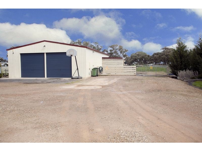 75 Callaway Drive, Mickleham VIC 3064