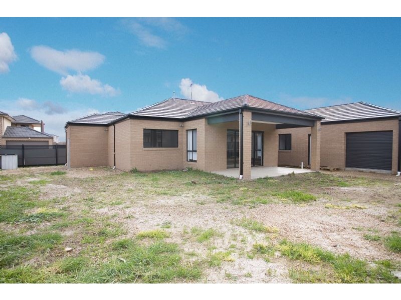 6 Elms Way, Craigieburn VIC 3064