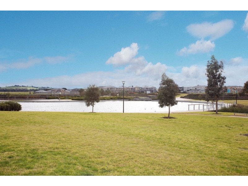 6 Elms Way, Craigieburn VIC 3064