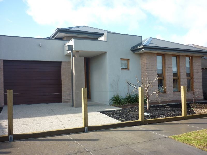3 Coventry Lane, Craigieburn VIC 3064