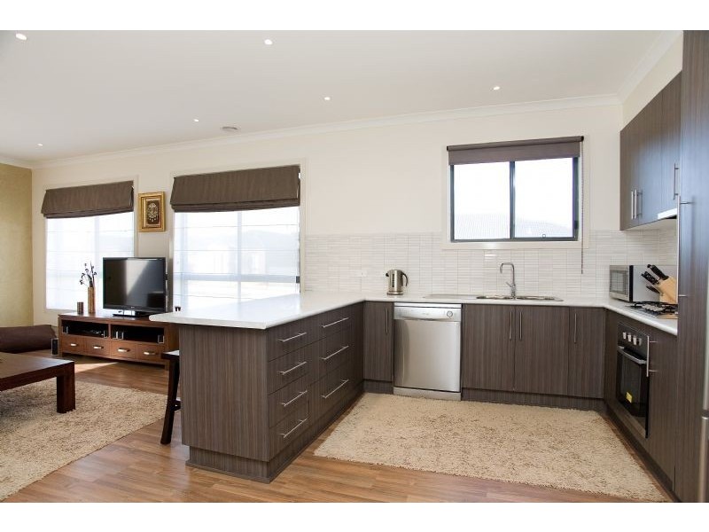 60 Grevillea Street, Craigieburn VIC 3064