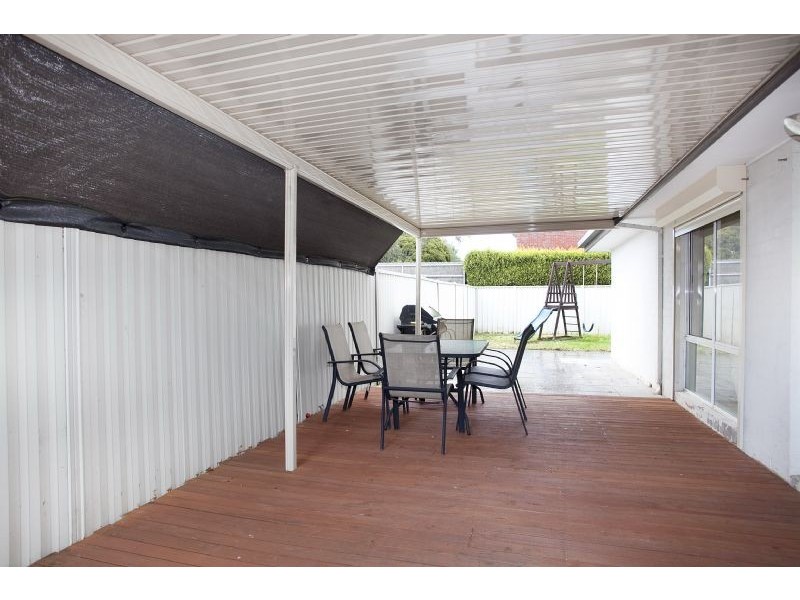 11 Rosewood Place, Craigieburn VIC 3064