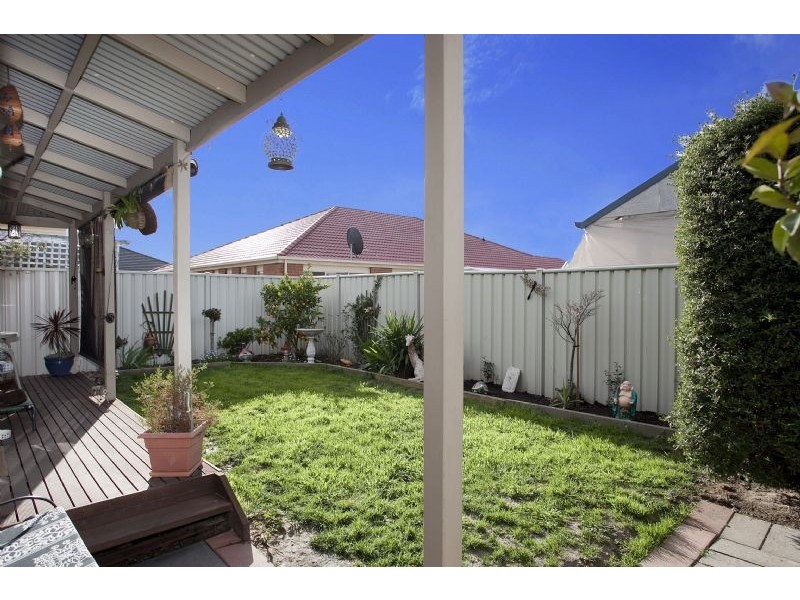 6 Heathwood Close, Craigieburn VIC 3064