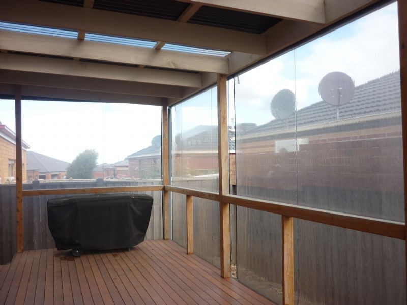 11 Lauderdale Drive, Craigieburn VIC 3064