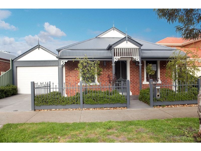4 Kooyong Way, Craigieburn VIC 3064