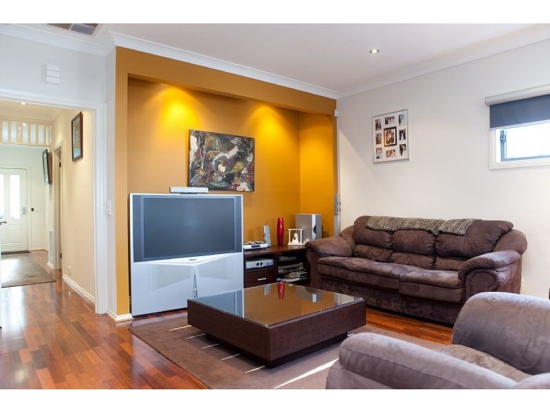 4 Kooyong Way, Craigieburn VIC 3064