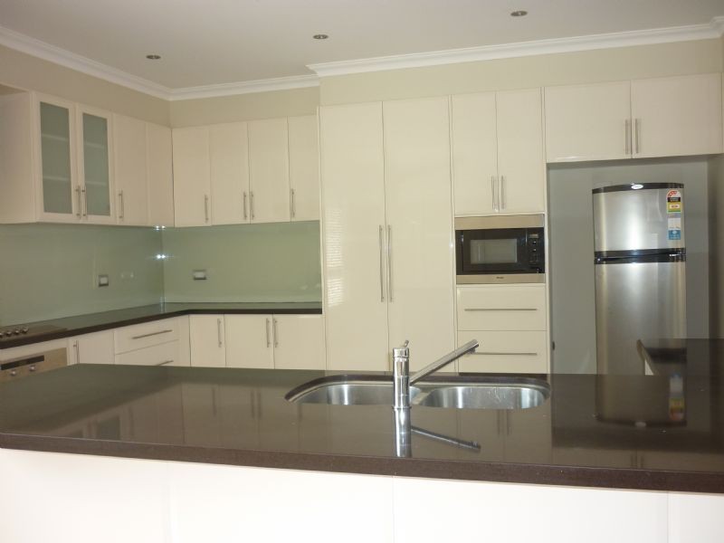 77 Kirkham Drive, Greenvale VIC 3059