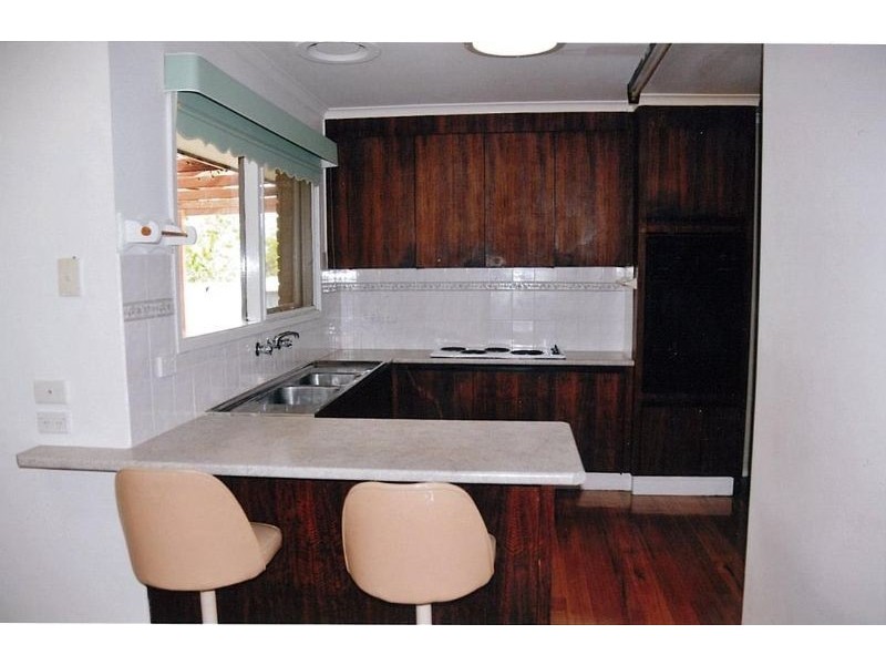 7 Beacon Hills Crescent, Craigieburn VIC 3064