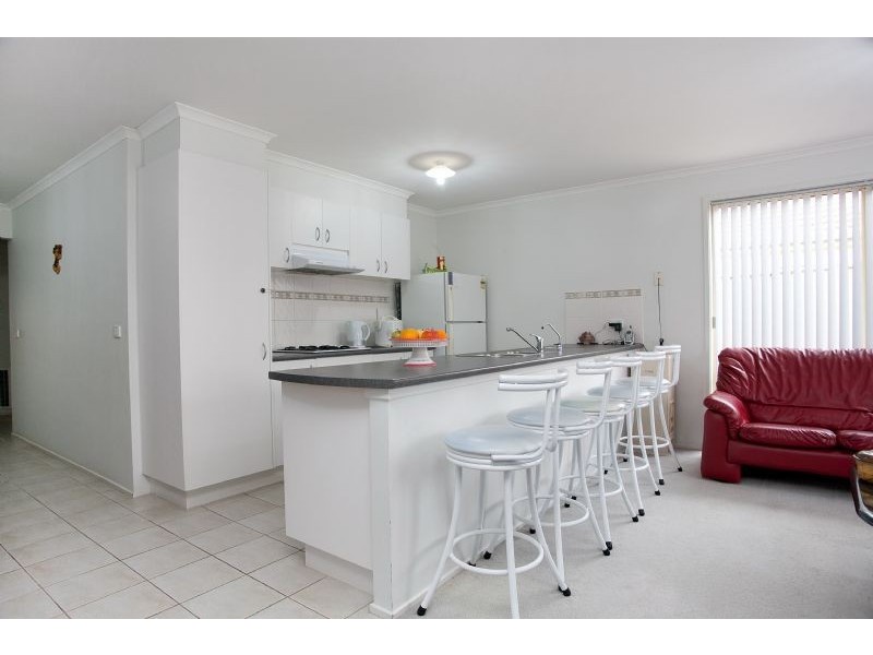 15 Mount Piper Rise, Craigieburn VIC 3064