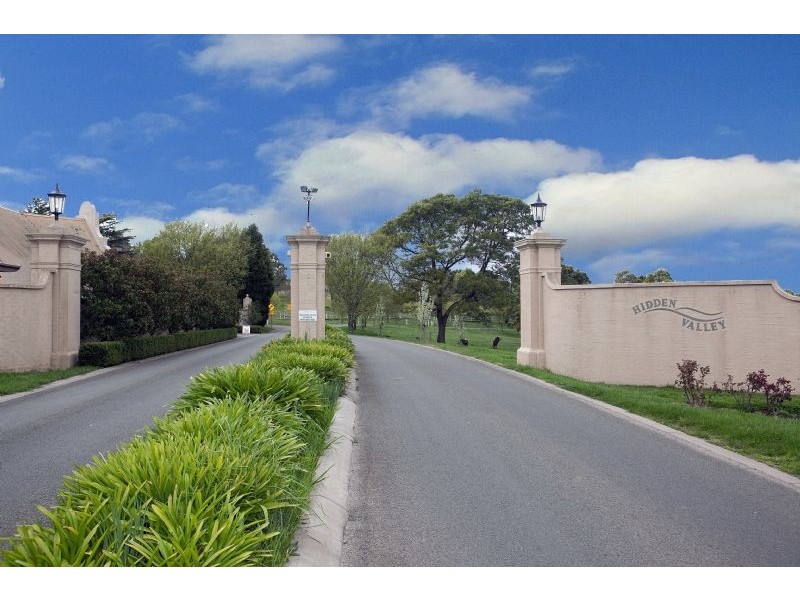 4 Ironbark Court, Hidden Valley VIC 3756