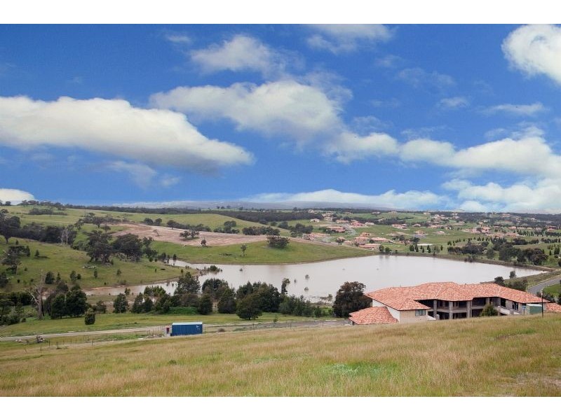 4 Ironbark Court, Hidden Valley VIC 3756