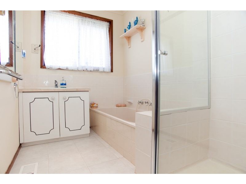 47 Clovelly Drive, Craigieburn VIC 3064