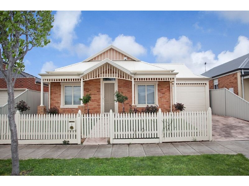 3 Kapalua Place, Craigieburn VIC 3064