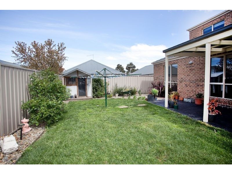8 Creighton Way, Craigieburn VIC 3064