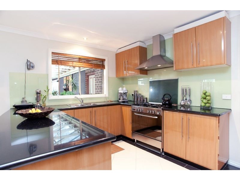 47 Athol Avenue, Roxburgh Park VIC 3064