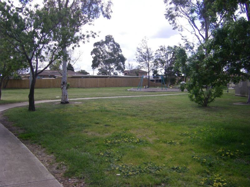 11 Waverley Court, Craigieburn VIC 3064