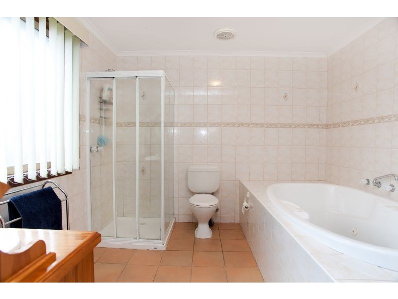 1 Metroplitan Avenue, Craigieburn VIC 3064