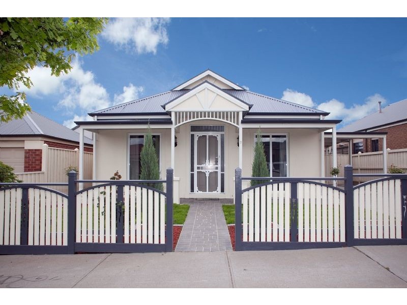 7 Oakville Place, Craigieburn VIC 3064
