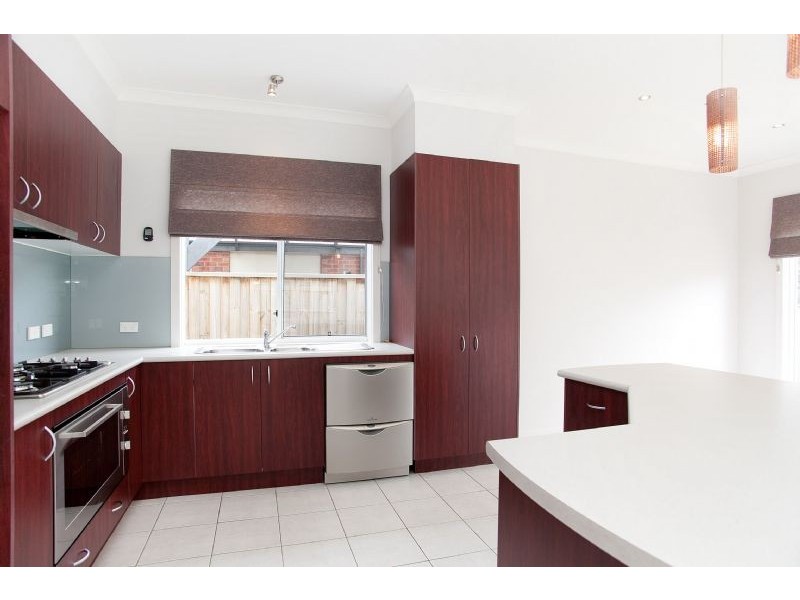 7 Oakville Place, Craigieburn VIC 3064