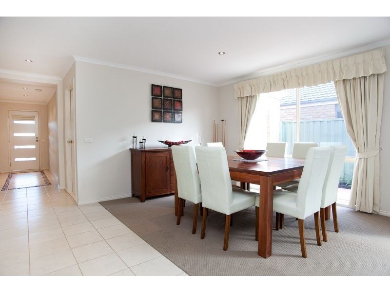 12 Hurlingham Way, Craigieburn VIC 3064