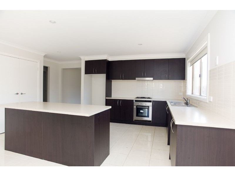 21 Kernan Court, Craigieburn VIC 3064