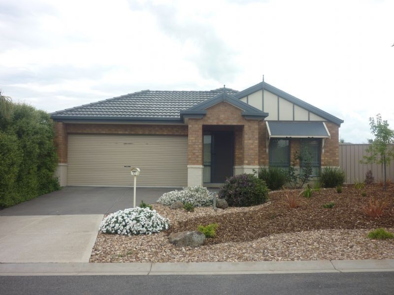 52 Bowral Loop, Craigieburn VIC 3064