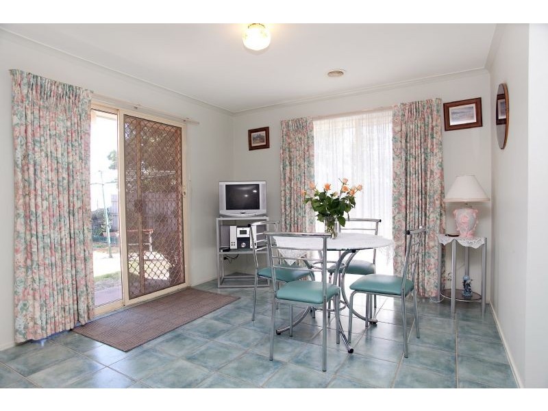 15 Armstrong Court, Roxburgh Park VIC 3064