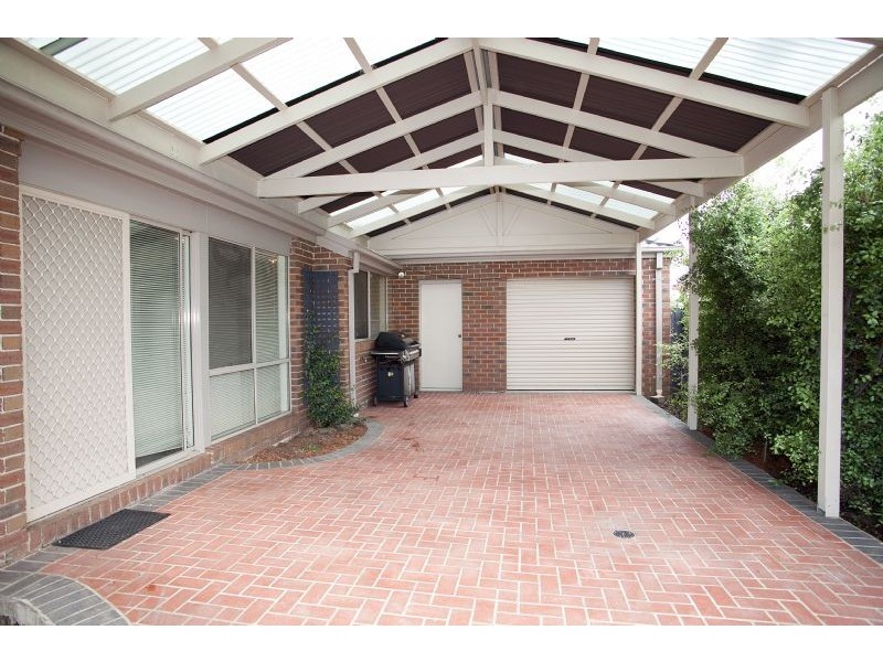 33 Paroo Avenue, Roxburgh Park VIC 3064