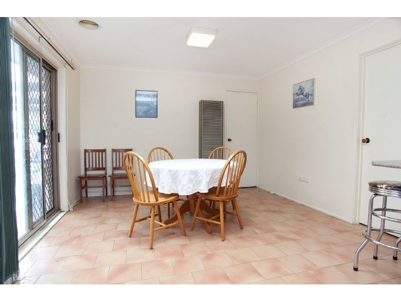 64 Mitford Crescent, Craigieburn VIC 3064