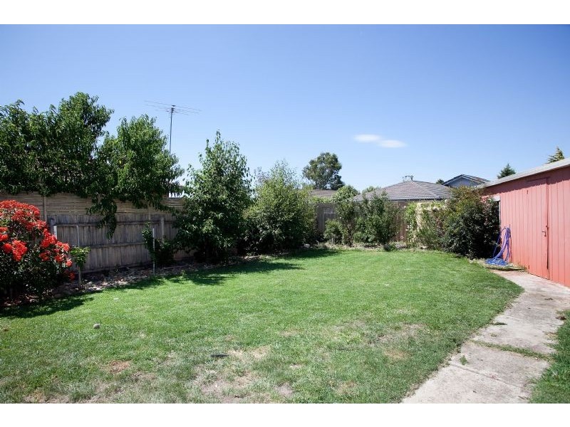 75 Banbury Crescent, Craigieburn VIC 3064