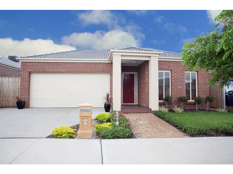 22 Blairgowrie Drive, Craigieburn VIC 3064