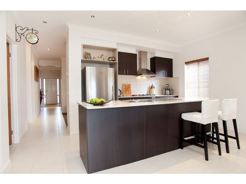 22 Blairgowrie Drive, Craigieburn VIC 3064