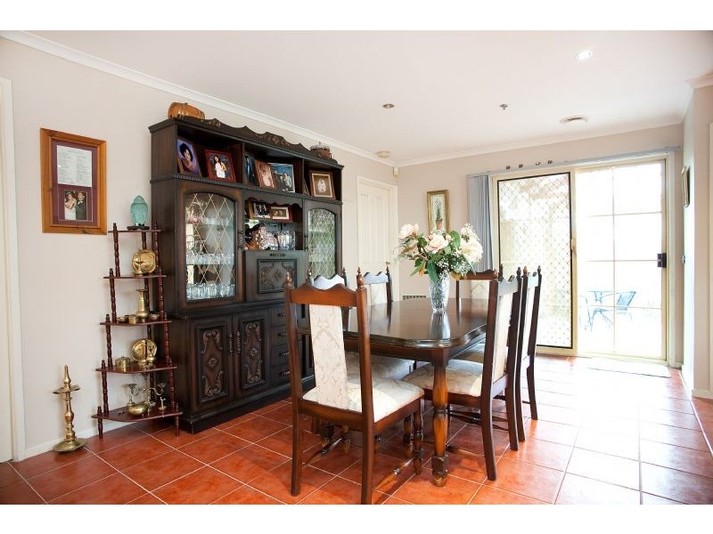 6 Medstead Court, Craigieburn VIC 3064