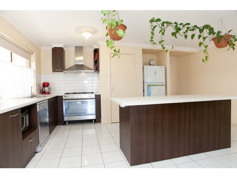 12 Kalorama Street, Greenvale VIC 3059