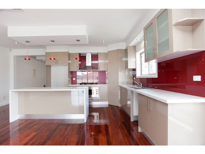 63 Axminster Drive, Craigieburn VIC 3064