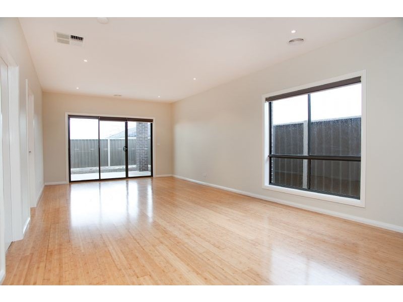 20 Acland Street, Craigieburn VIC 3064