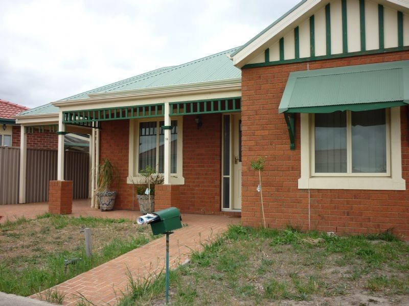 16 Goulburn Way, Craigieburn VIC 3064