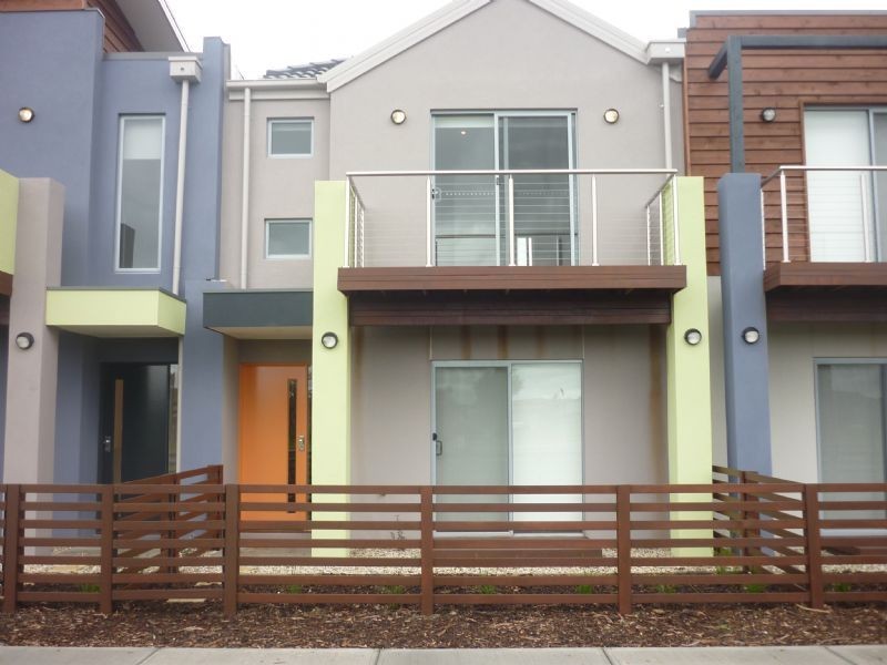 11/8 Moresby Court, Craigieburn VIC 3064