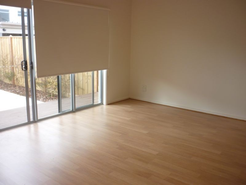 11/8 Moresby Court, Craigieburn VIC 3064