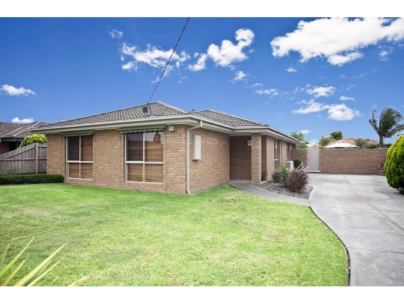 28 Rokeby Crescent, Craigieburn VIC 3064