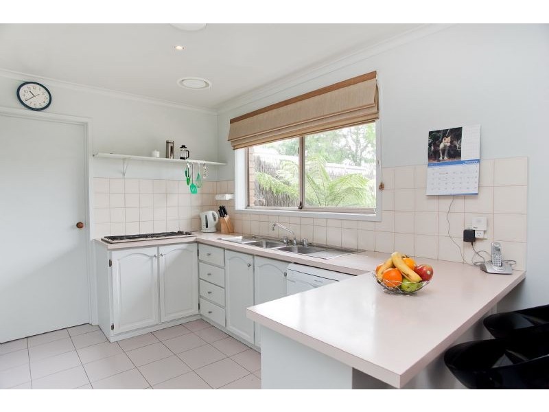 28 Rokeby Crescent, Craigieburn VIC 3064