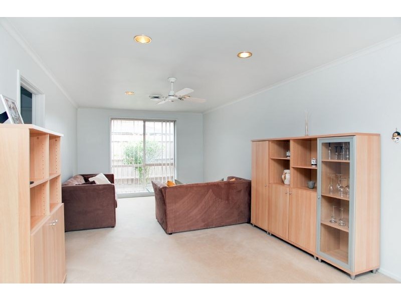 28 Rokeby Crescent, Craigieburn VIC 3064