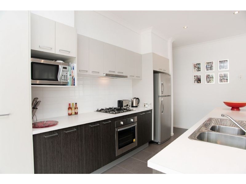 14 St.Ives Place, Craigieburn VIC 3064