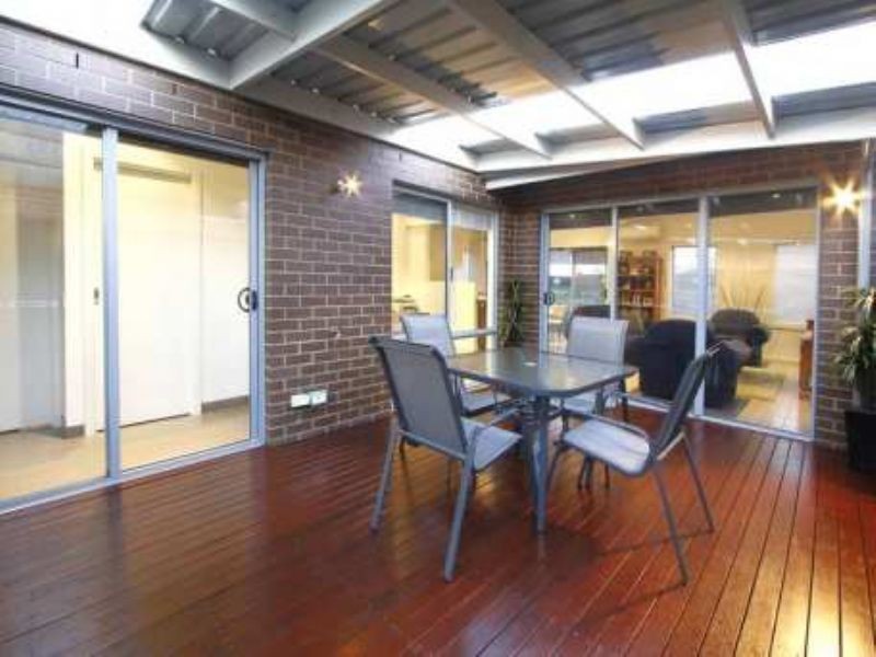 2 Hawthorn Lane, Craigieburn VIC 3064