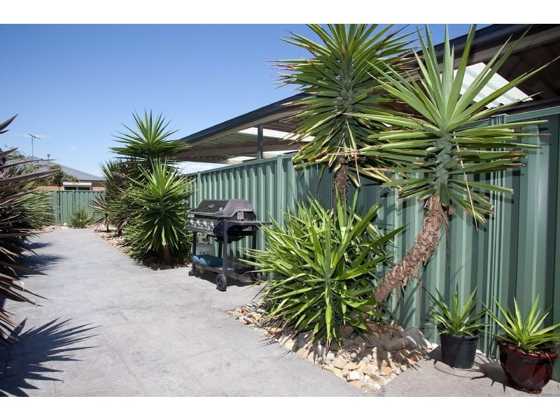 16 Beckett Way, Craigieburn VIC 3064