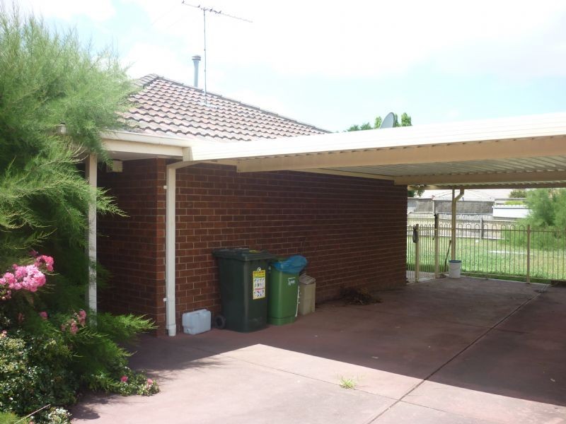 52 Edington Way, Craigieburn VIC 3064